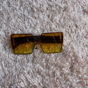 Premium Large Square Shaped Sunglasses